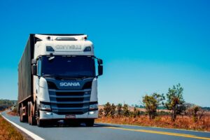 Ghidul pentru alegerea serviciilor de transport local de încredere