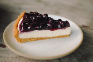 Tartă cu mere și scorțișoară: Un desert clasic și delicios potrivit pentru orice ocazie
