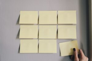 Cum să îți prioritizezi sarcinile importante pentru a crește productivitatea