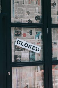 Cum să îți îmbunătățești procesul de follow-up pentru a închide mai multe vânzări