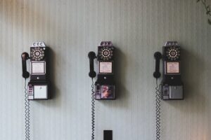 Cum să îmbunătățești experiența clientului prin automatizarea comunicării