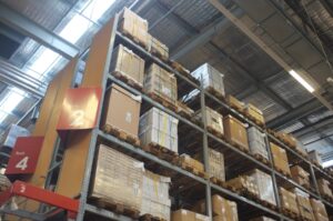 Beneficiile automatizarii in managementul stocurilor si logisticii