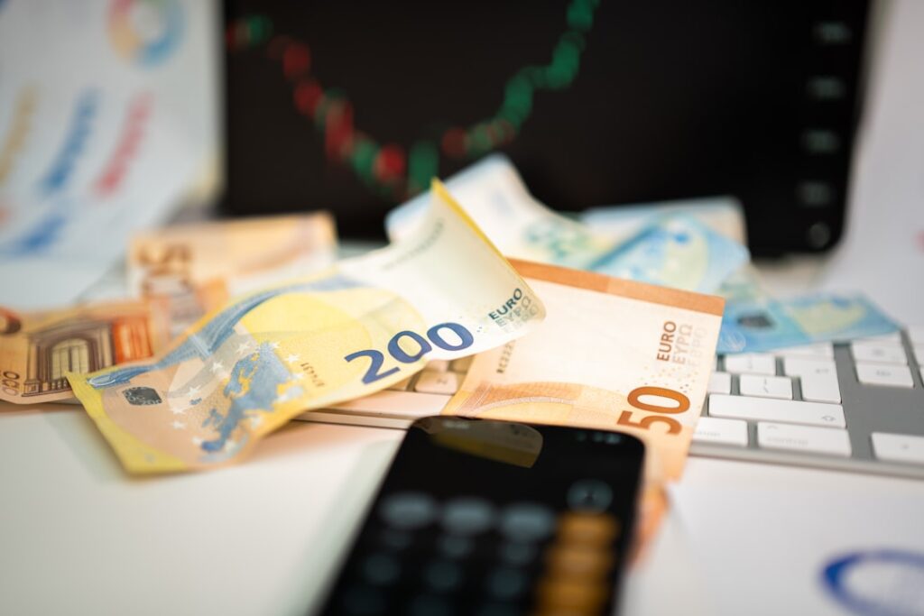 Credit pentru investiții: Analiza băncilor