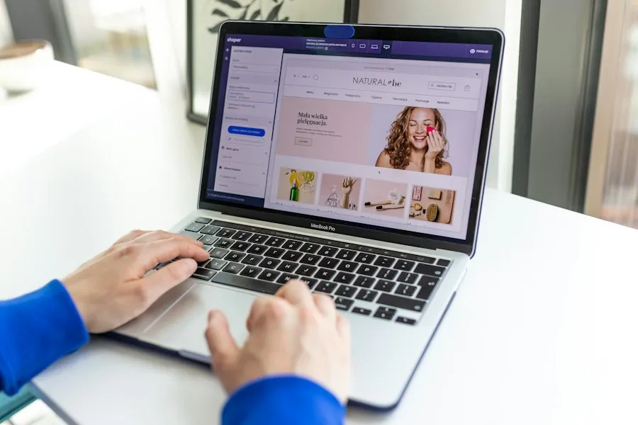 Photo online sales small business tips